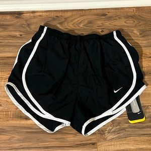 🆕 Nike Black Dri Fit Shorts 🆕